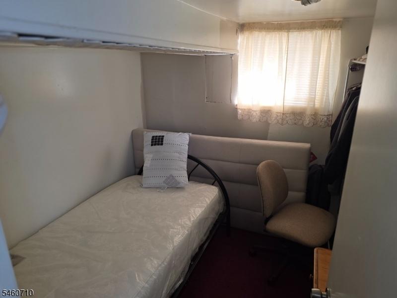 Basement bed room