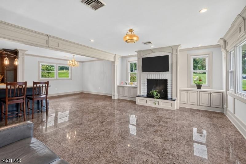 Living room dining room