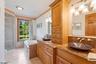 Second Level Full Bath