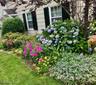FABULOUS GLENWOOD COLONIAL