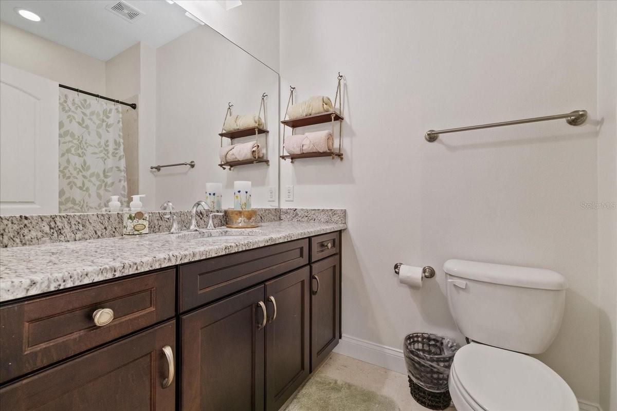 Bed 4 Bathroom