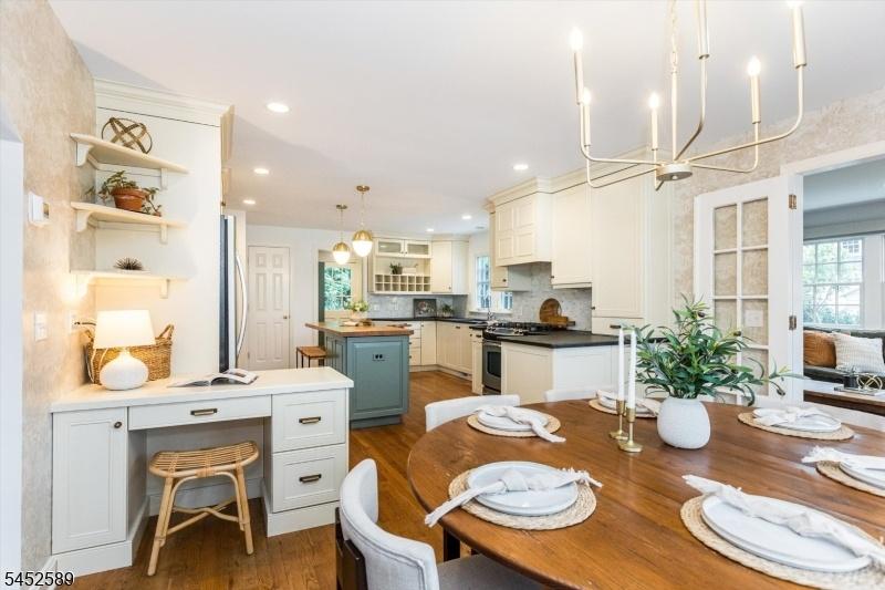 Dining Room / Kitchen