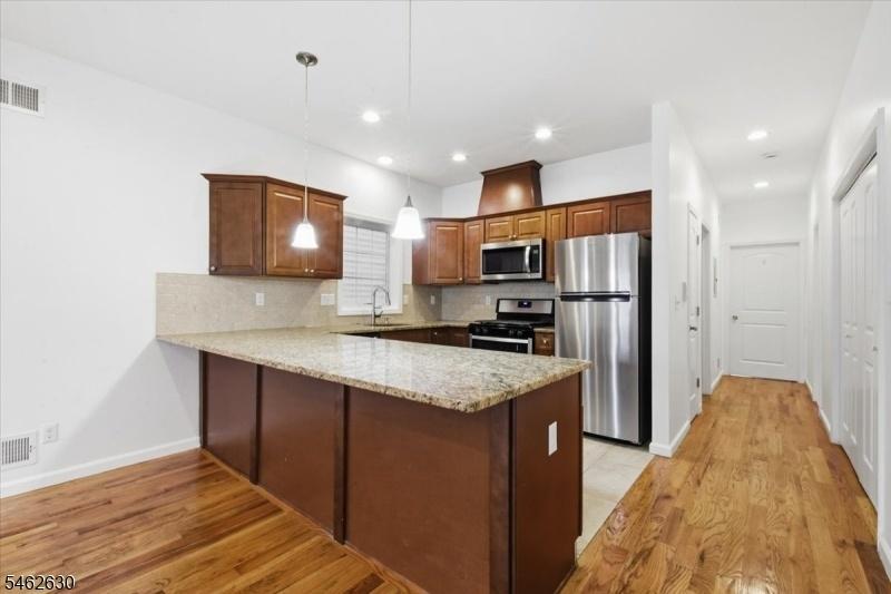 Unit 1 Kitchen