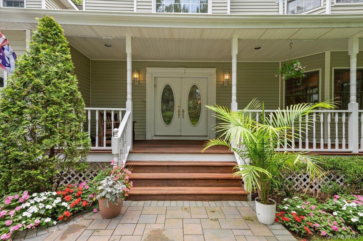 Front Entrance & Porch