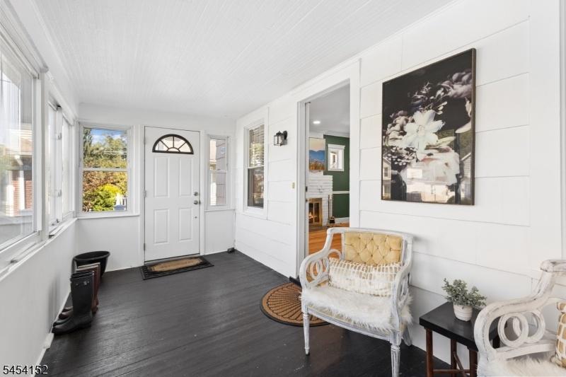 Enclosed Front Porch