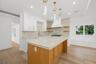 Kitchen/Center Island