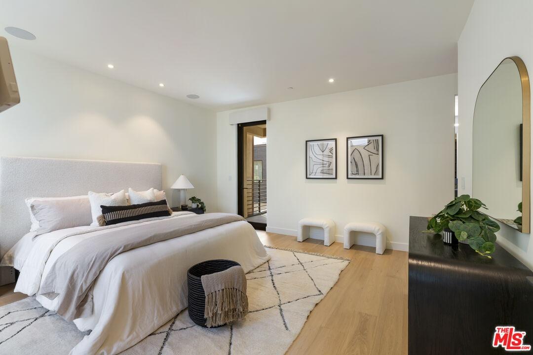 Luxury Primary Suite.. Phew, W