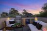 High-End Barbecue w/Fridge, Si