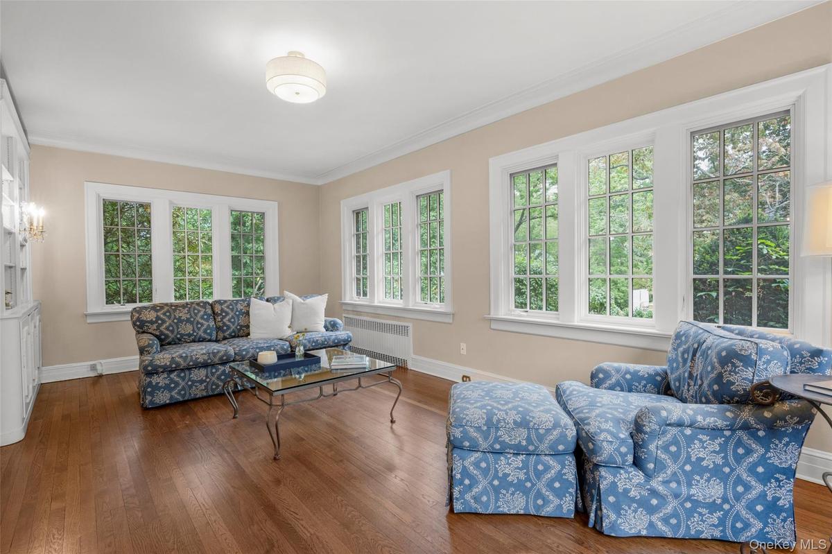 Sunroom/Family Room