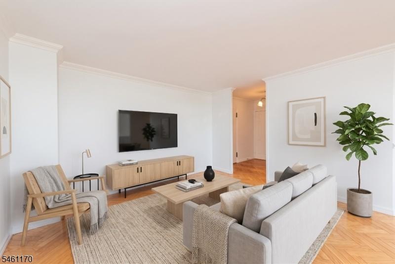 Virtually Staged Living/Dining