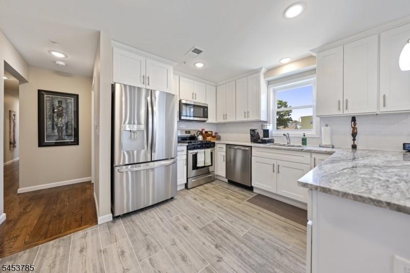 Unit 1 Kitchen