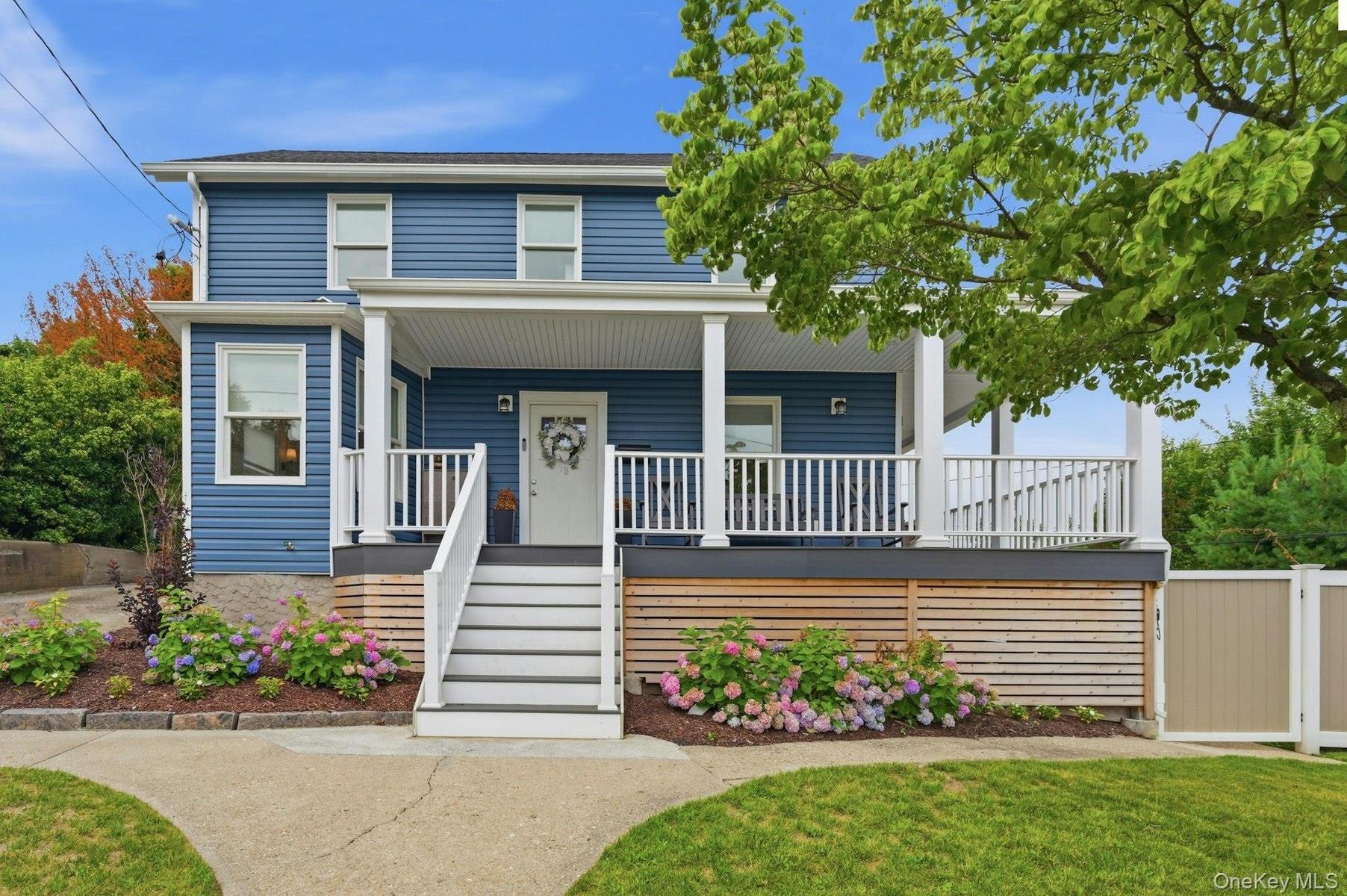 Welcome to 58 Summit Street in Oyster Bay!