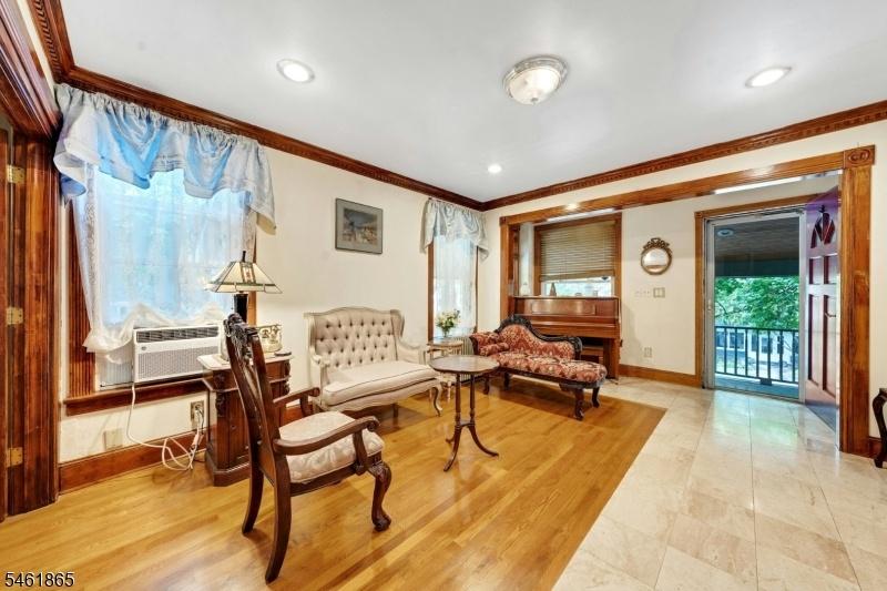 Entry Foyer