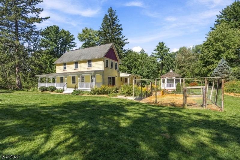 The Hidden Homestead