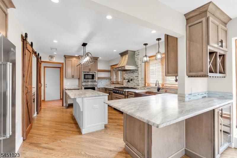 New kitchen