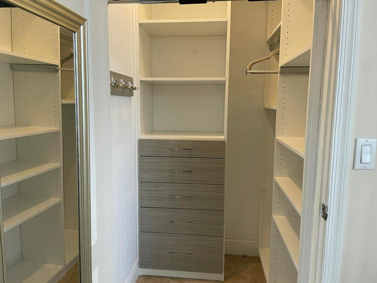 1st floor walk-in closet