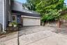 driveway/garage