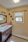 In Law Suite Bath