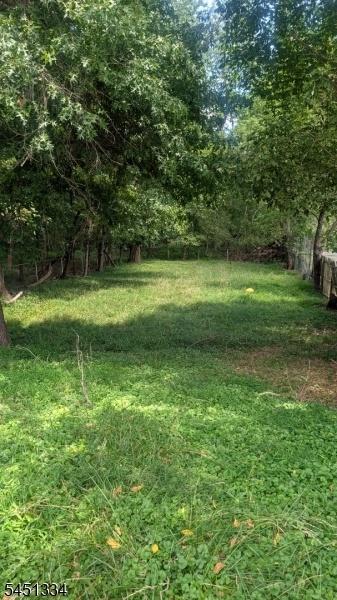 Yes, 0.48 acres of Land!