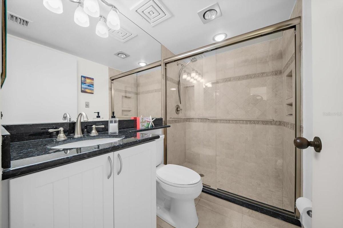2nd Bathroom