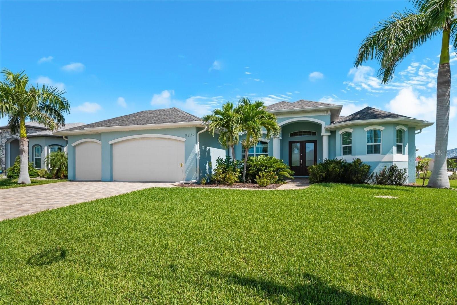 Stunning FULLY FURNISHED Waterfront Estate!!