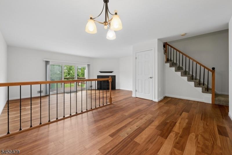 Dining Rm