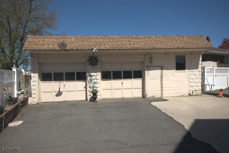 Oversized Two-Car Garage