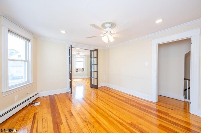 128 B