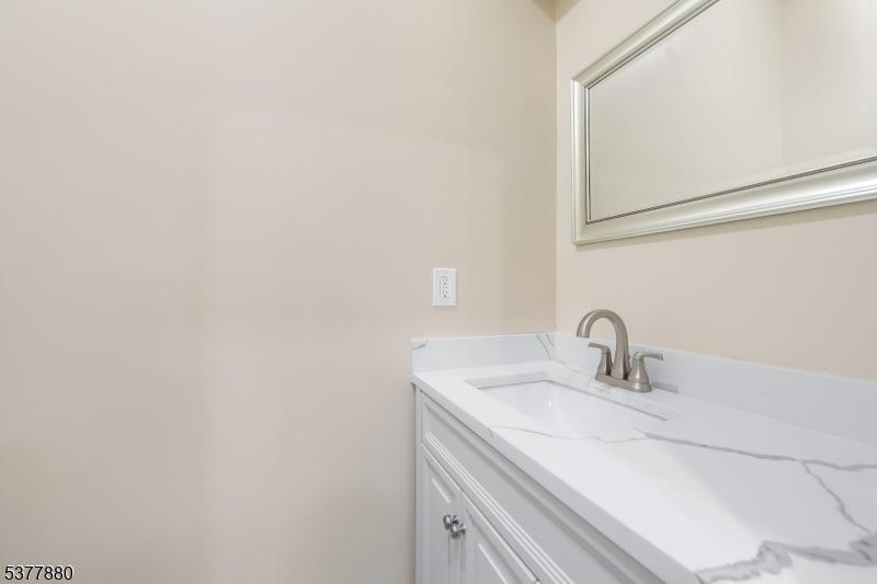 Modern Bath