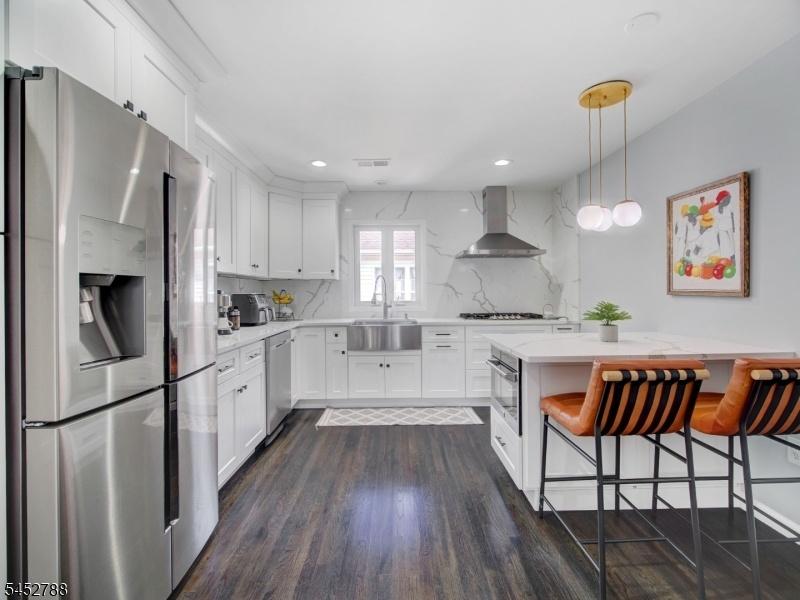 Eat in Kitchen