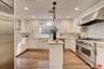 Kitchen w/Island