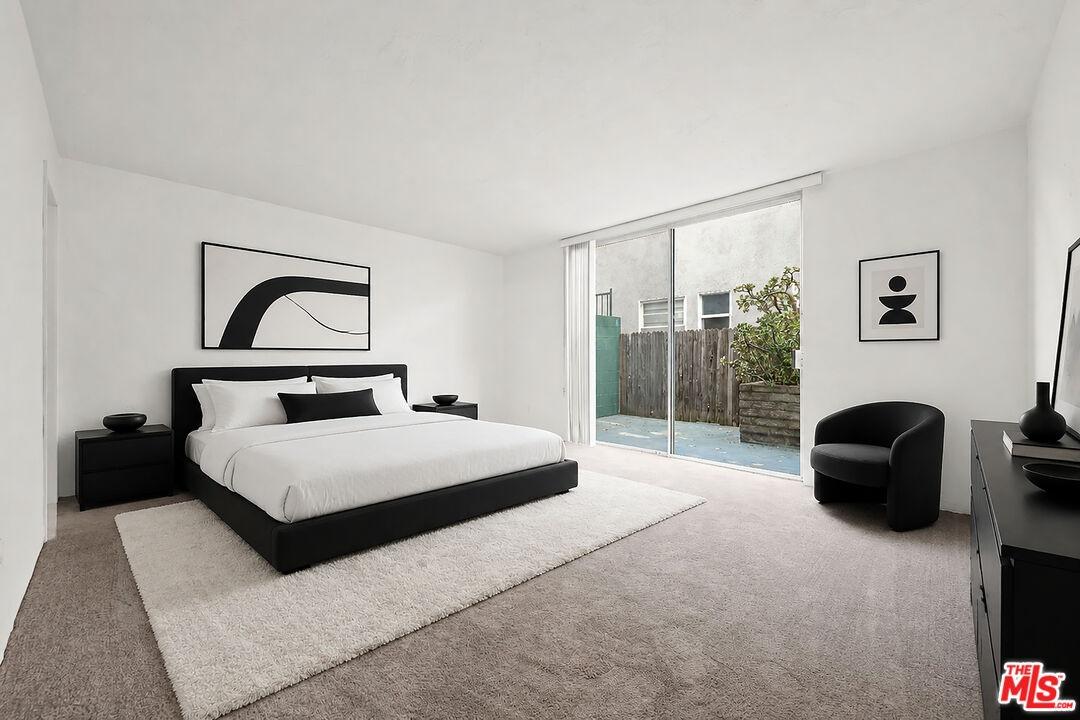 Master Bedroom - Virtually Sta