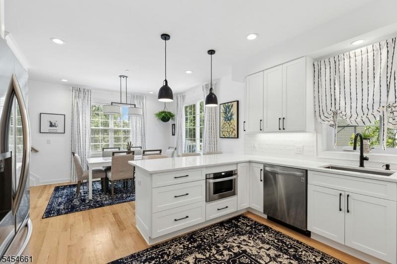 Open Kitchen