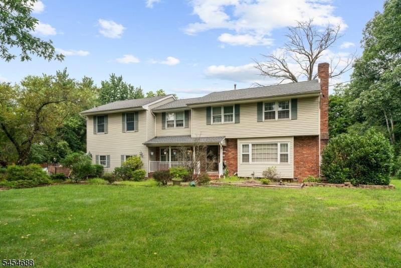 Large front Yard