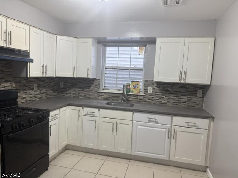 Kitchen 1st Fl