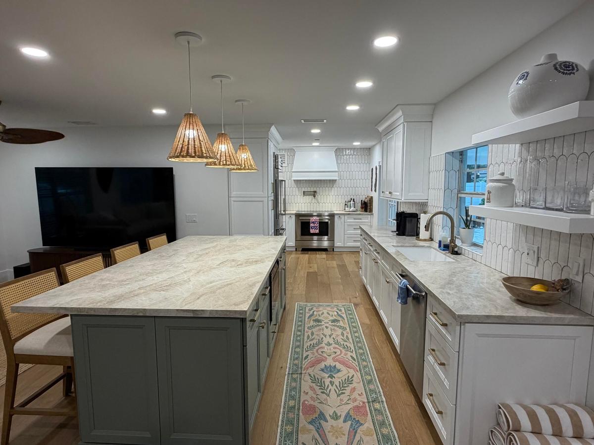 great kitchen work space