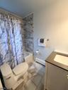Bathroom2