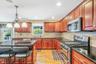 Natural Gas Cooking, Kitchen with Center Island