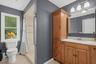 Primary Bed En Suite Full Bath