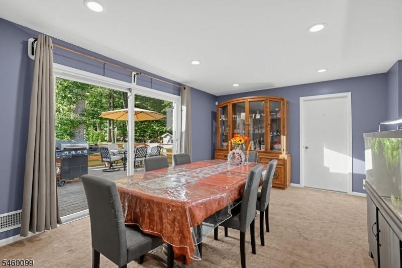 Dining & Family Room