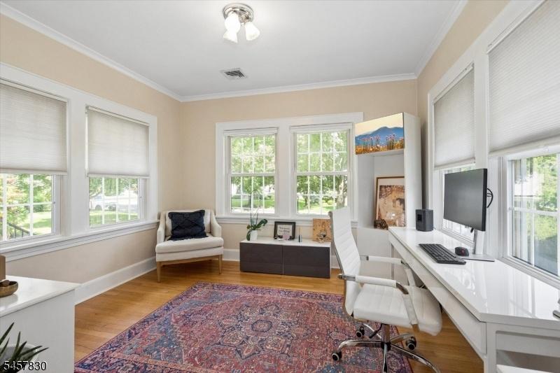 Sunroom/Office