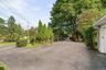 Space to arrive, park and entertain with ease
