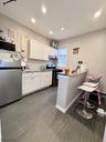 Eatin Kitchen Apart-Studio U#2