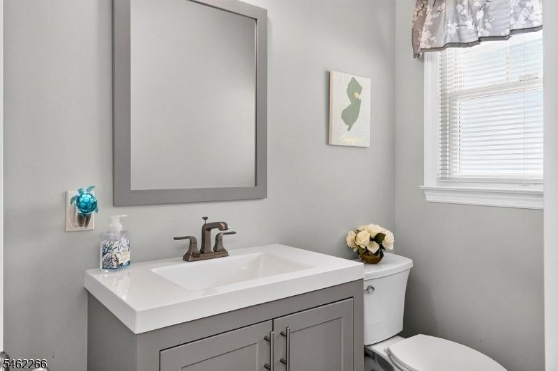 Powder room