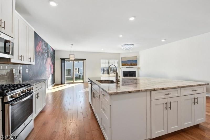 KitchenLivingDining 2