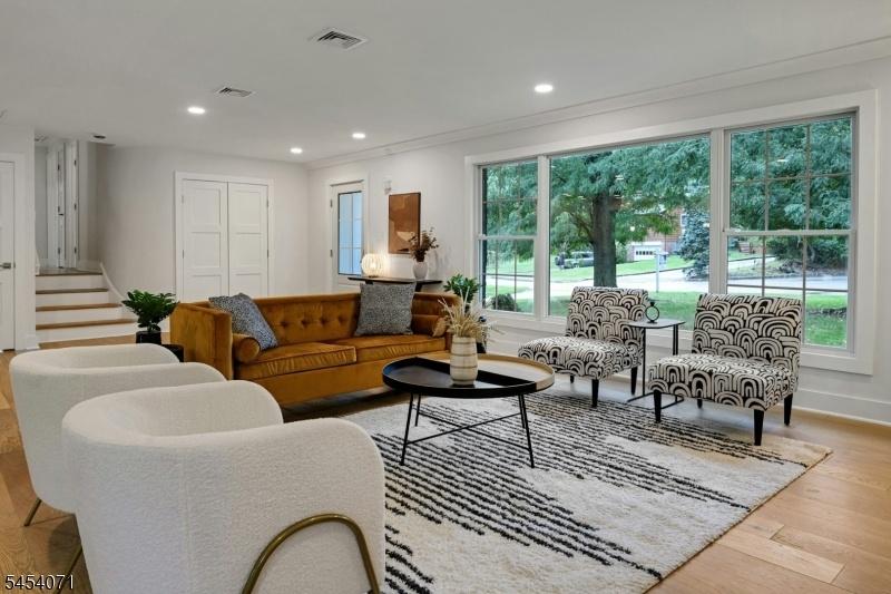 Large, sunny living space