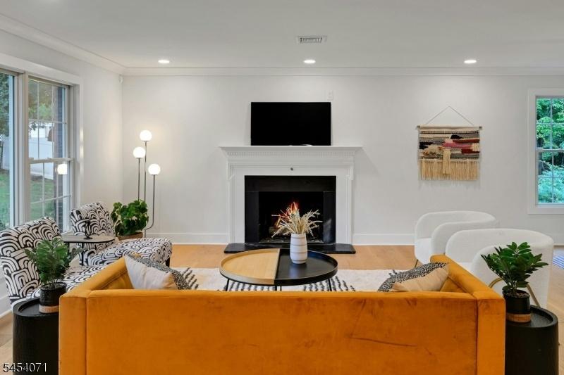 Elegant and cozy