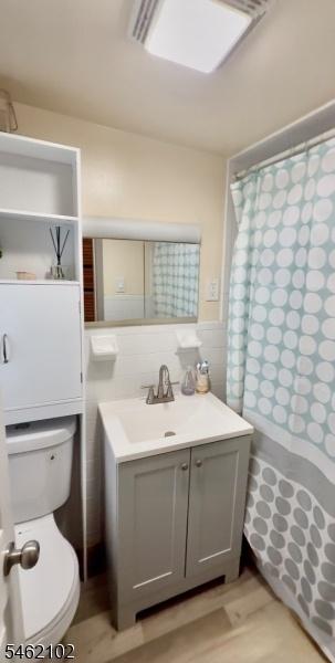 Hensler #2 Bathroom