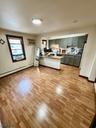 Alyea#1 Livingroom Kitchen