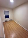 Alyea#2 Bedroom